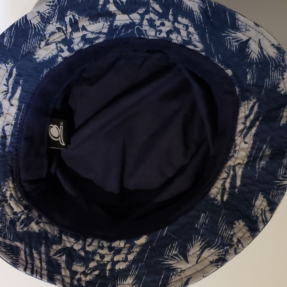 Original CHUCK Bucket Hat Blue Grey Floral Tropical Print Unisex - Picture 3 of 6